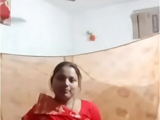 Mani kaur show her chubby body and remove clothes